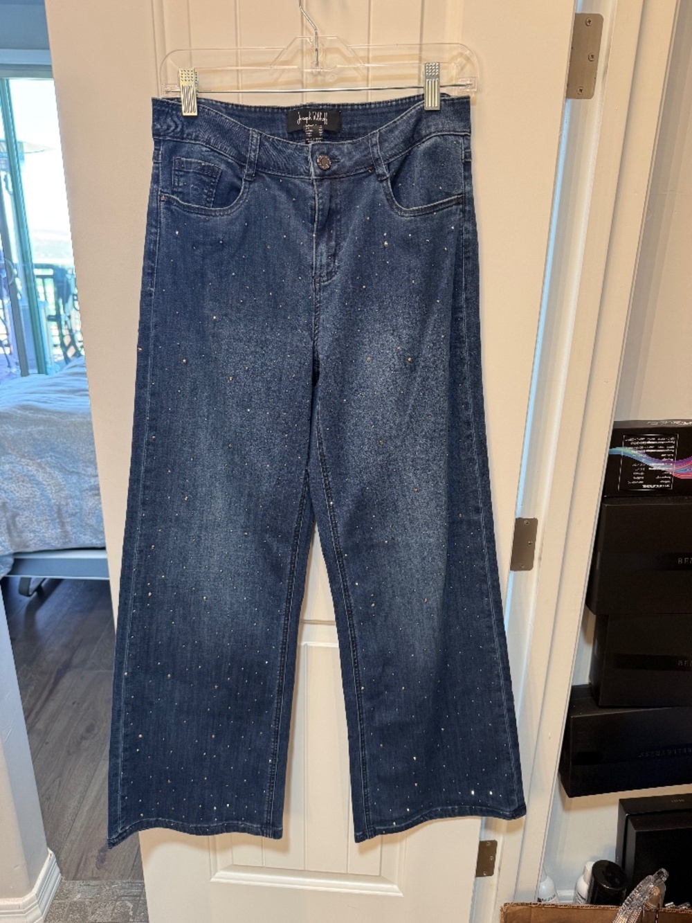 Joseph Ribkoff medium wash sparkle jean size 10